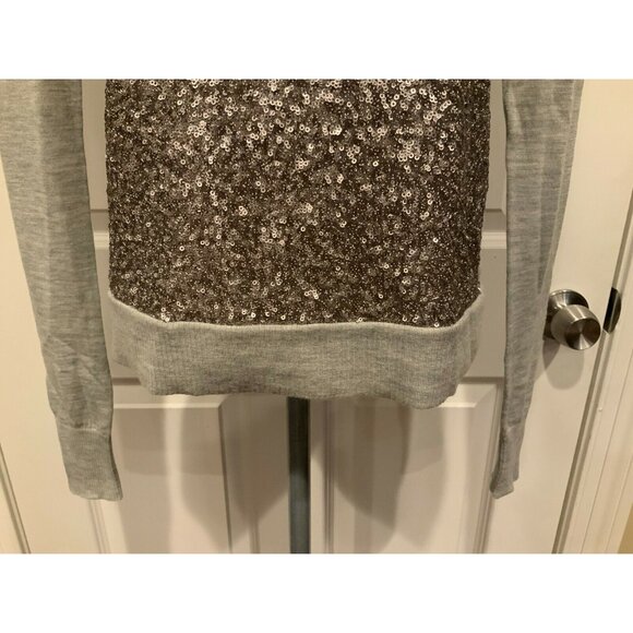 Diane Von Furstenberg Gray & Silver Sequin "Paryse" 100% Wool Sweater, Size P - Picture 3 of 11